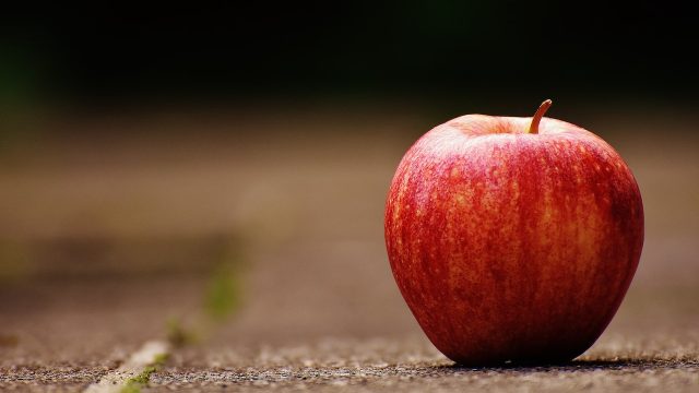 Verführung als Test - von Äpfeln und Stiefmüttern